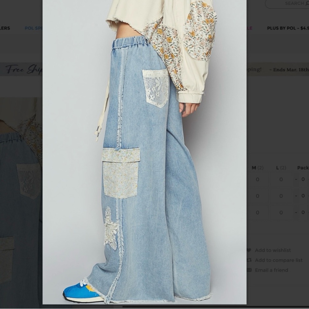 NEW - POL Light Blue Lace Star Patchwork Wide Leg Jeans - Picture 2 of 5